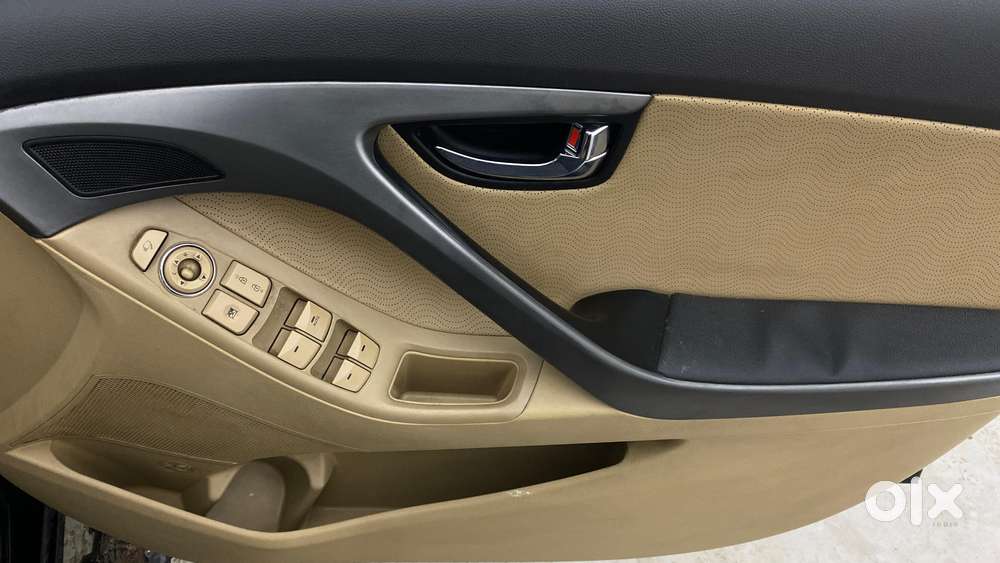 Hyundai New Elantra [ ] 1.6 Sx Diesl At, 2014, Diesel