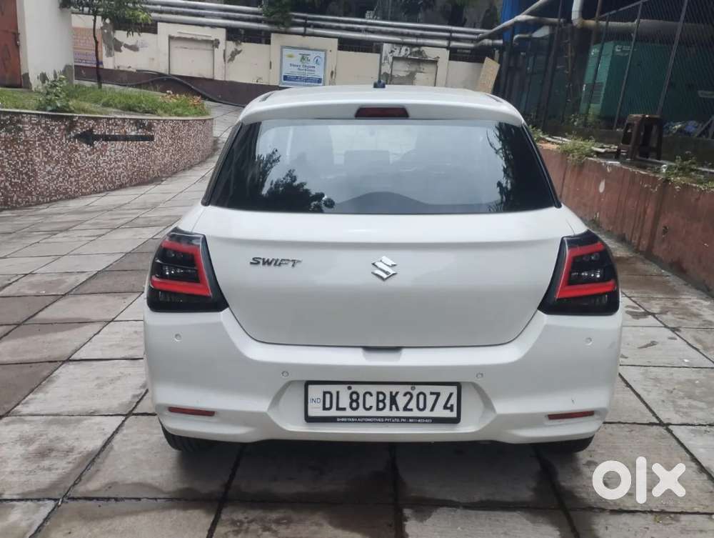 Maruti Suzuki Swift Vxi, 2025, Petrol