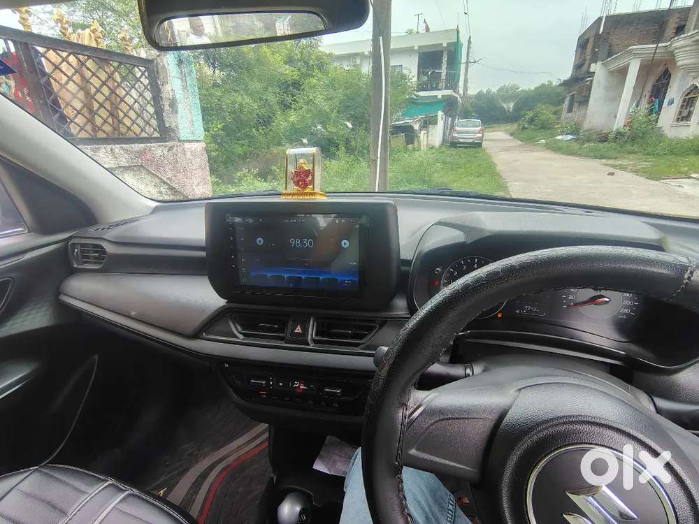 Maruti Suzuki Swift Lxi 2025