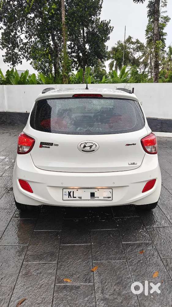 Hyundai Grand I10 Sportz Petrol Manual 2016