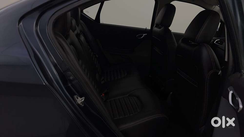 Tata Tigor Xza, 2018, Petrol