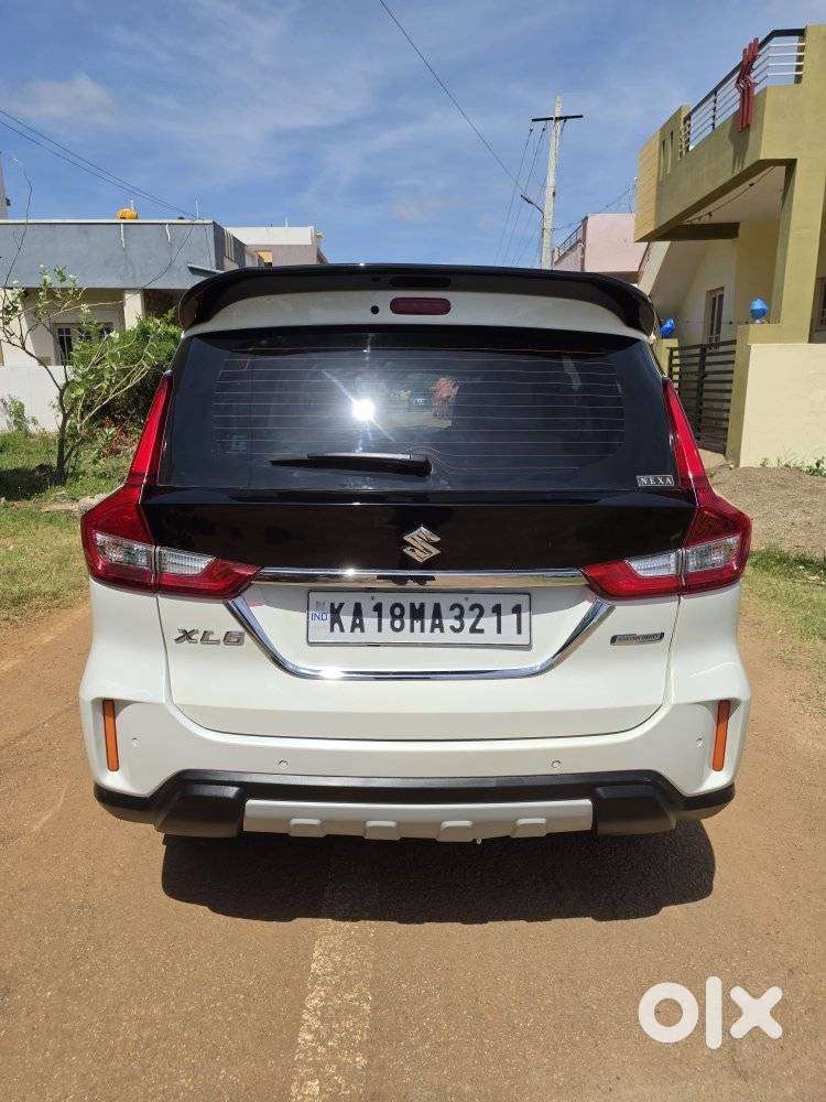 Maruti Suzuki Xl6 1.5 Alpha Plus Mt, 2022, Petrol