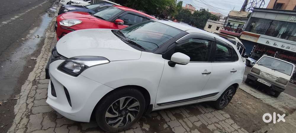 Toyota Glanza 1.2 V Amt, 2019, Petrol