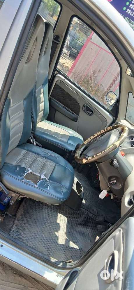 Tata Nano Xe, 2012, Petrol