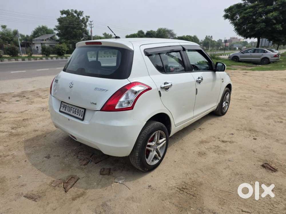 Maruti Suzuki Swift Ldi, 2015, Diesel