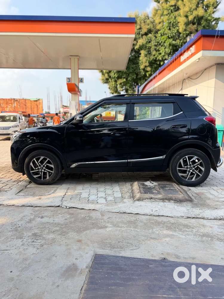 Mahindra Xuv300 W8 Option Diesel, 2022, Diesel