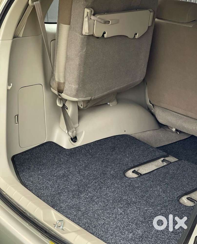 Toyota Innova Diesel 2014