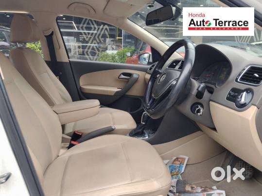 Volkswagen Vento 1.2 Tsi Highline At, 2016, Petrol