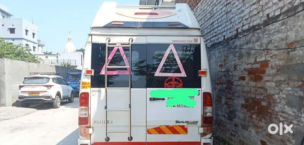 Force Tempo Traveller