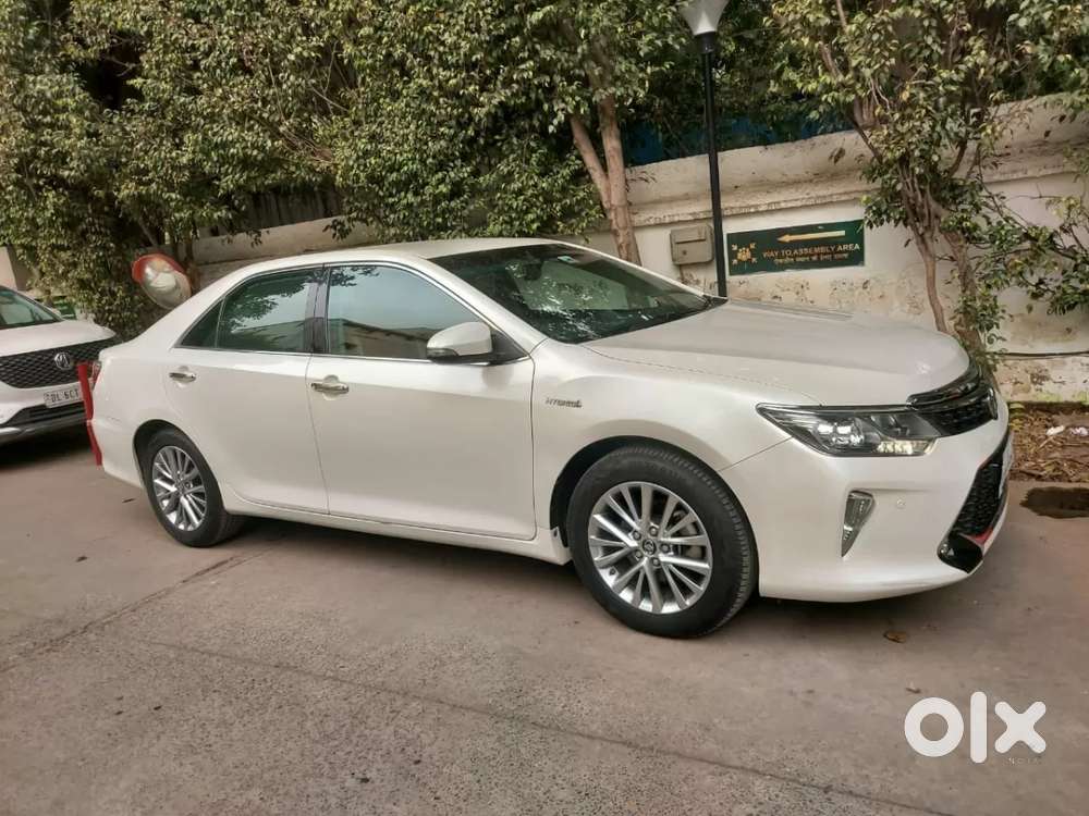 Toyota Camry Hybrid, 2018, Petrol