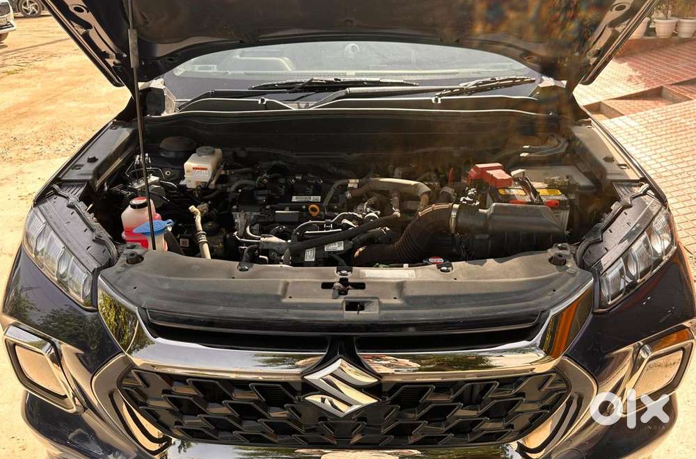 Maruti Suzuki Grand Vitara 1.5 Zeta Smart Hybrid At, 2023, Petrol