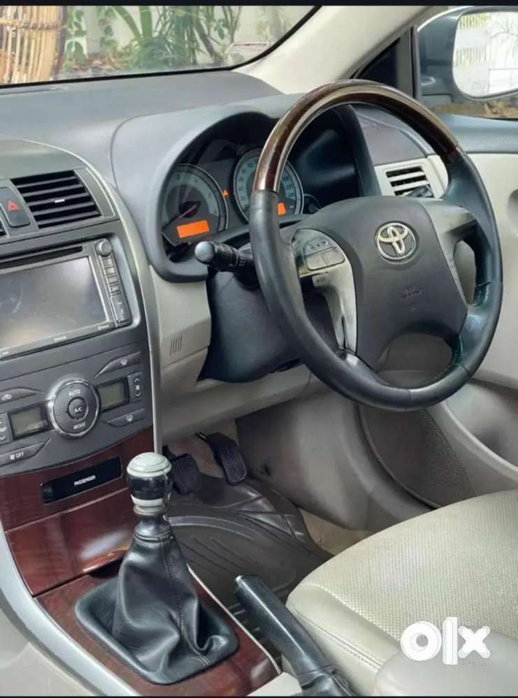 Toyota Corolla Altis 2011 Diesel Good Mileage
