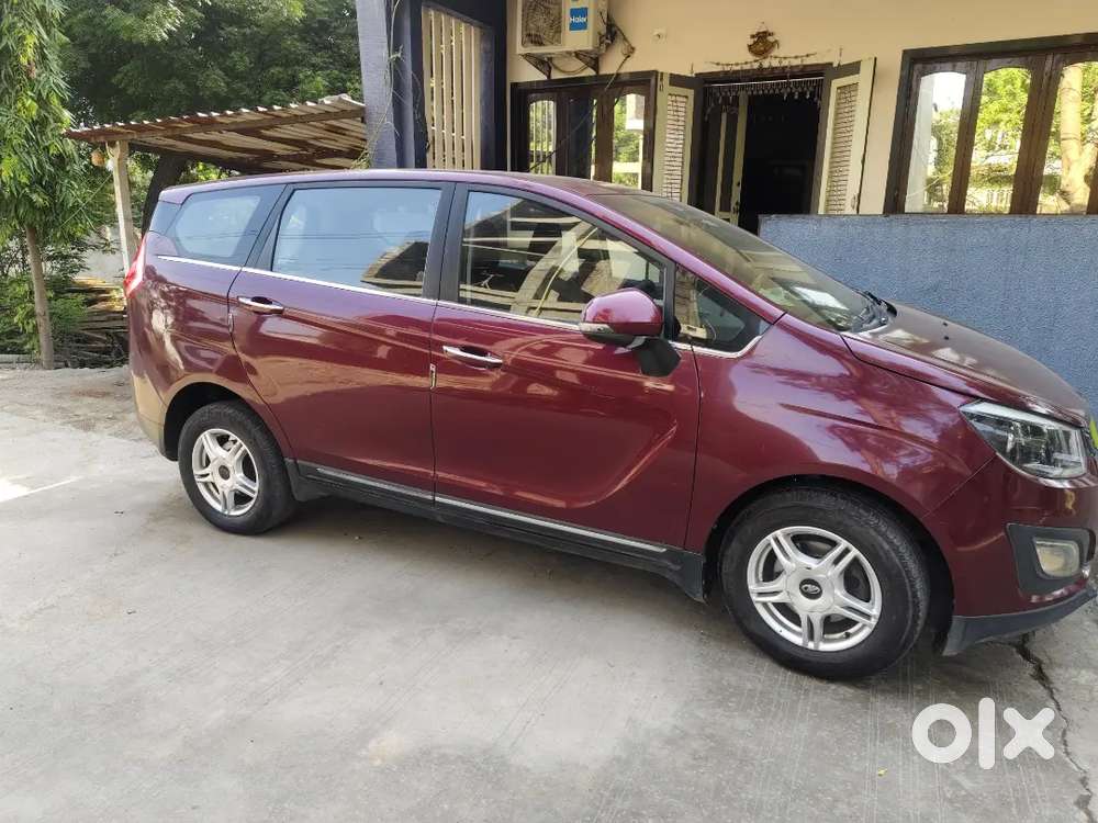Mahindra Marazzo 2018 Diesel Well Maintained