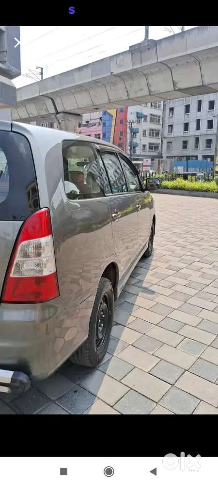 Toyota Innova 2011 Diesel 102000 Km Driven