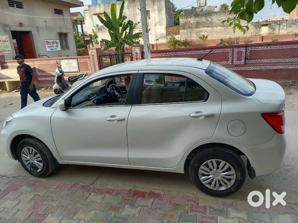 Maruti Suzuki Dzire 1.2 Vxi, 2023, Petrol
