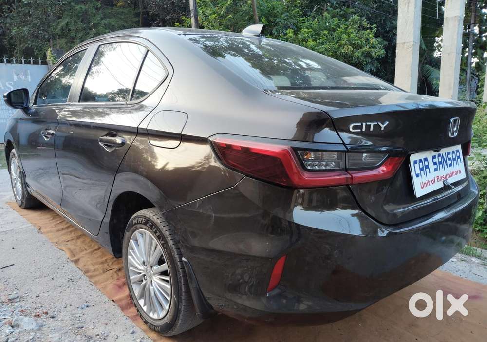 Honda City 1.5 V 5th Gen I-vtec Mt, 2022, Petrol