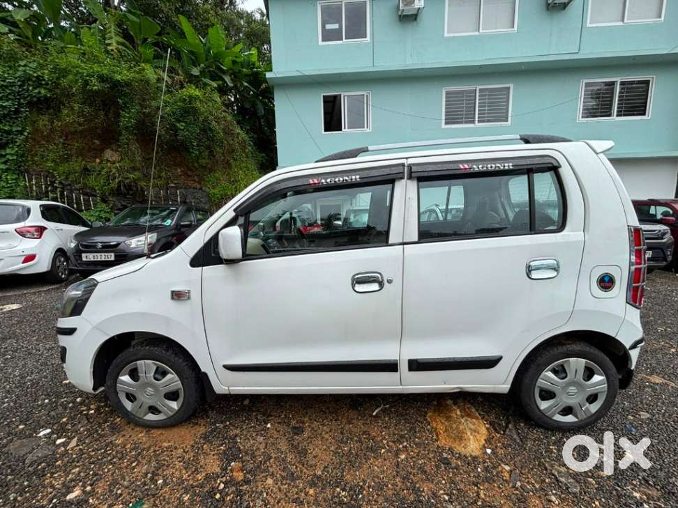 Maruti Suzuki Wagon R Vxi 1.2, 2017, Petrol