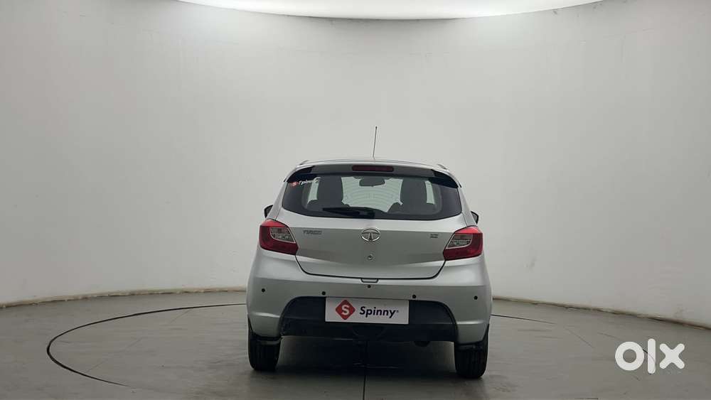 Tata Tiago Xz, 2016, Petrol