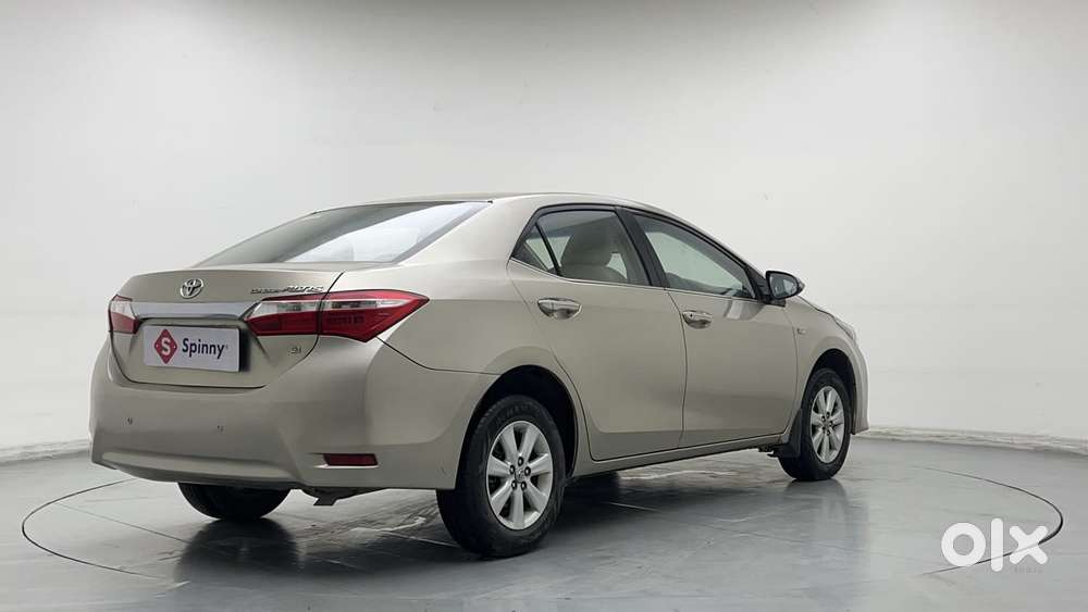 Toyota Corolla Altis 1.8 G, 2014, Petrol