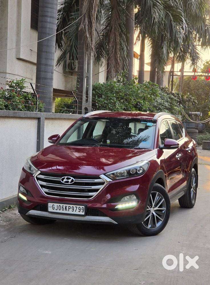 Hyundai Tucson 2.0 Signature 4wd Diesel At Dual Tone, 2017, Diesel