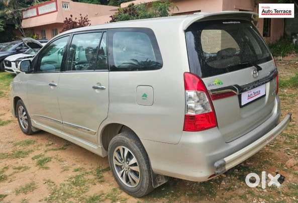 Toyota Innova 2.5 E 7 Str, 2015, Diesel
