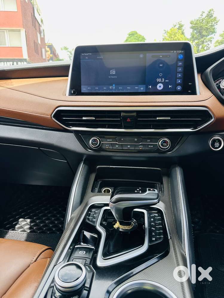 Mg Gloster Savvy 6 Seater, 2022, Diesel