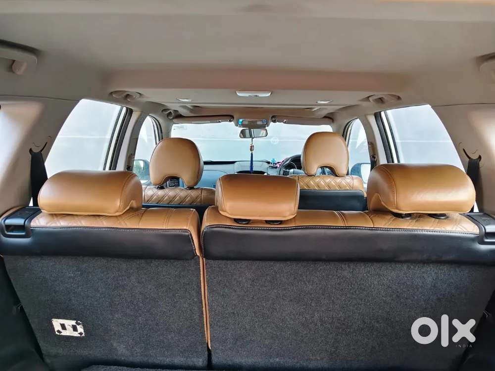 Xuv500 W11 Fwd Topend Vehicle