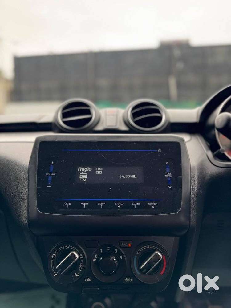 Maruti Suzuki Swift 1.2 Vxi (o), 2022, Petrol