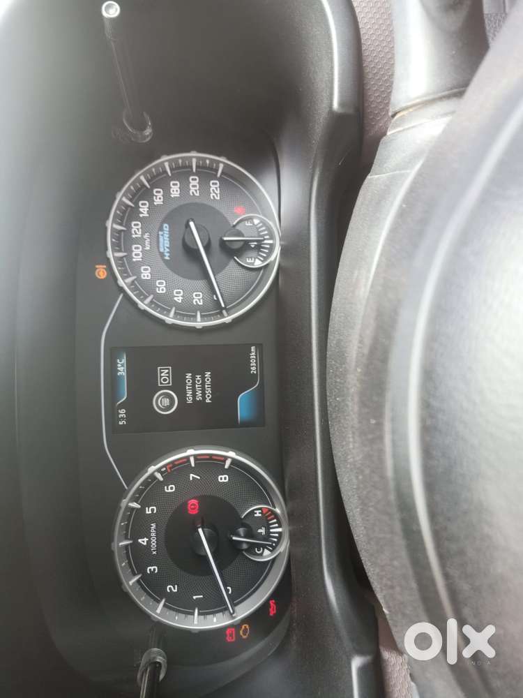 Maruti Suzuki Brezza 1.5 Zxi Plus Smart Hybrid, 2024, Petrol