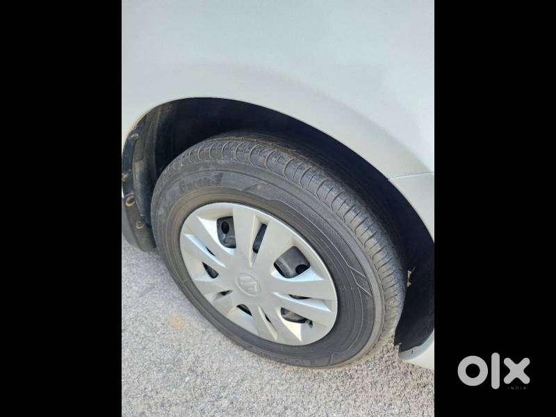 Maruti Suzuki Swift Dzire 1.2 Vxi Bsiv, 2012, Petrol