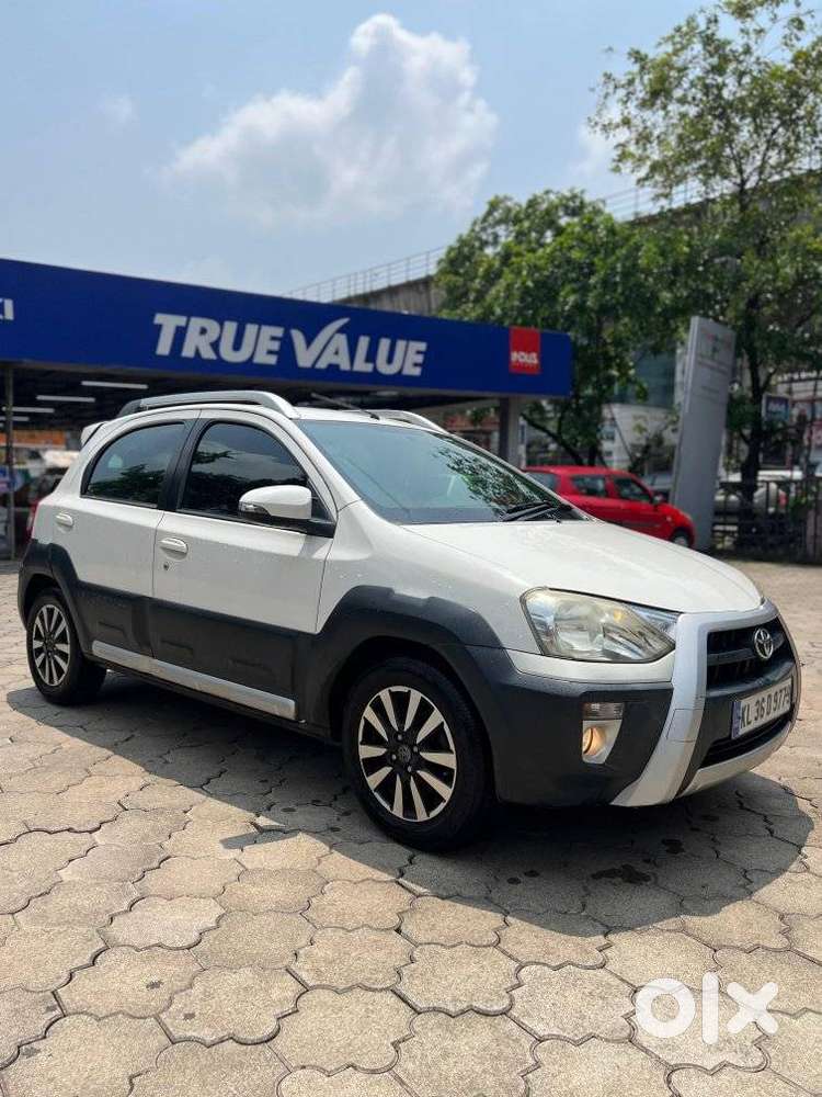 Toyota Etios Cross 1.2l G, 2014, Petrol
