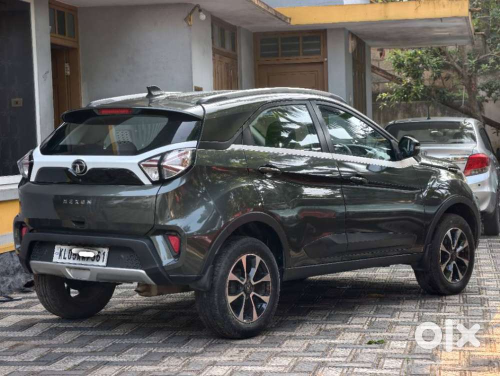 Tata Nexon 1.2 Revotron Xz Plus, 2021, Petrol