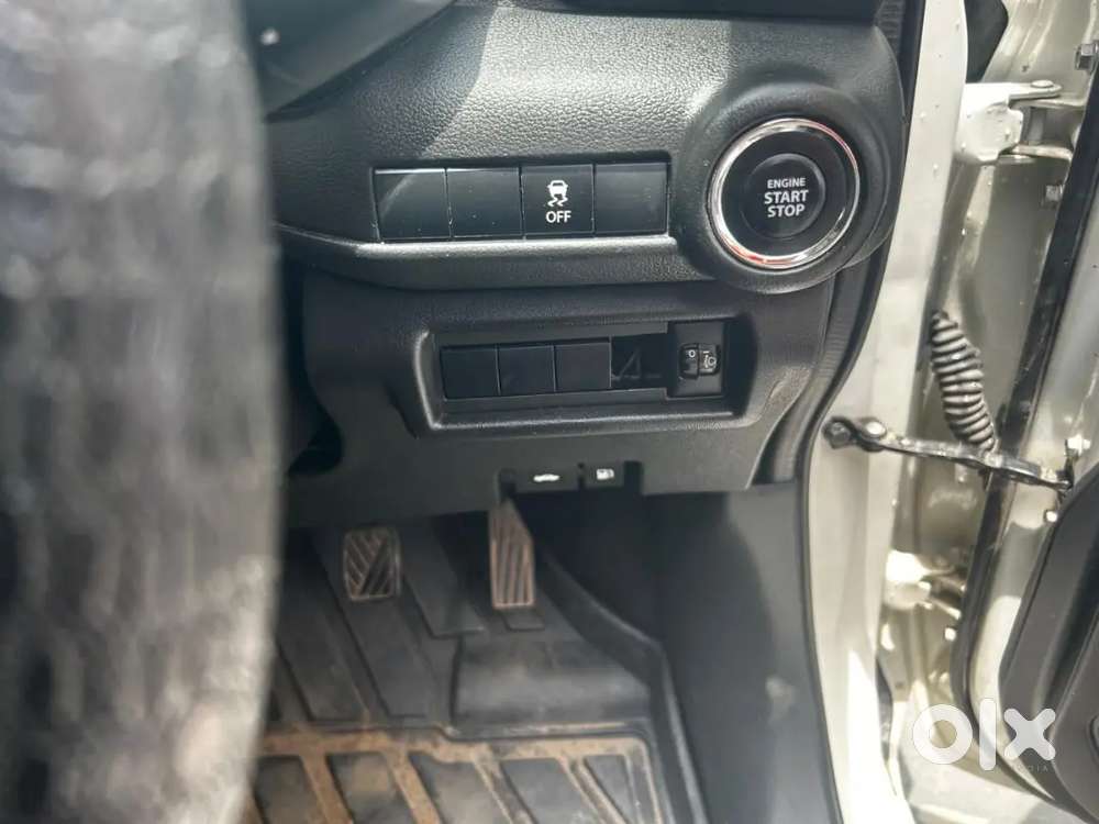 Maruti Suzuki Swift 2024 December Push Button Start