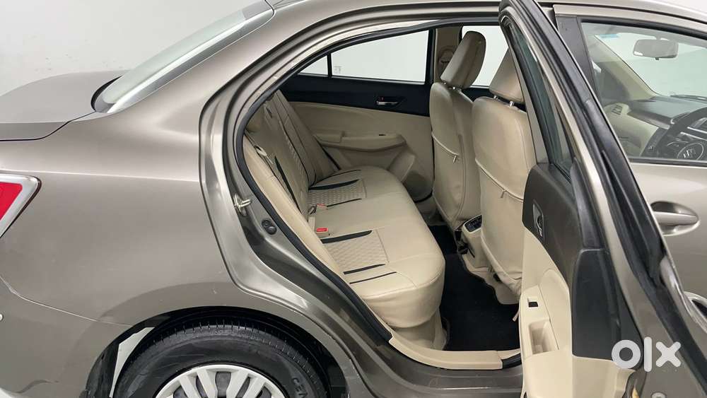 Maruti Suzuki Dzire 1.2 Vxi, 2018, Petrol