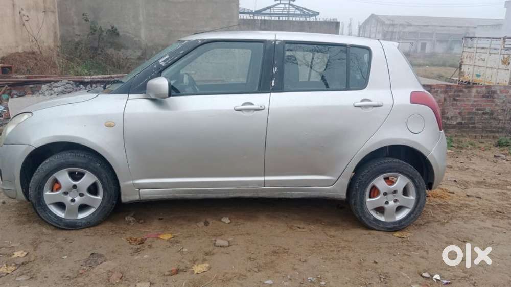 Maruti Suzuki Swift 2010