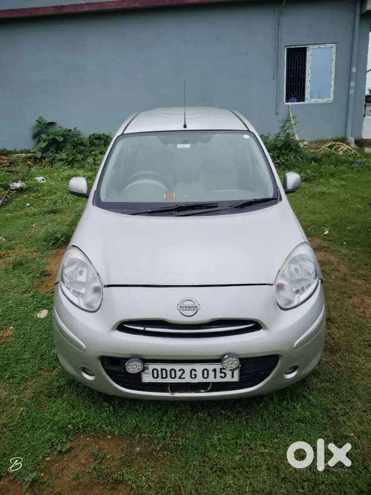 Nissan Micra Premium Diesel 2013