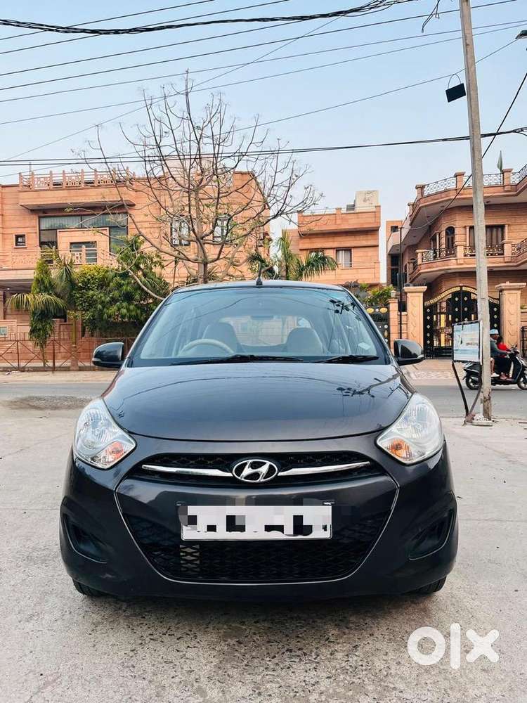 Hyundai Petrol +cng Showroom Condition