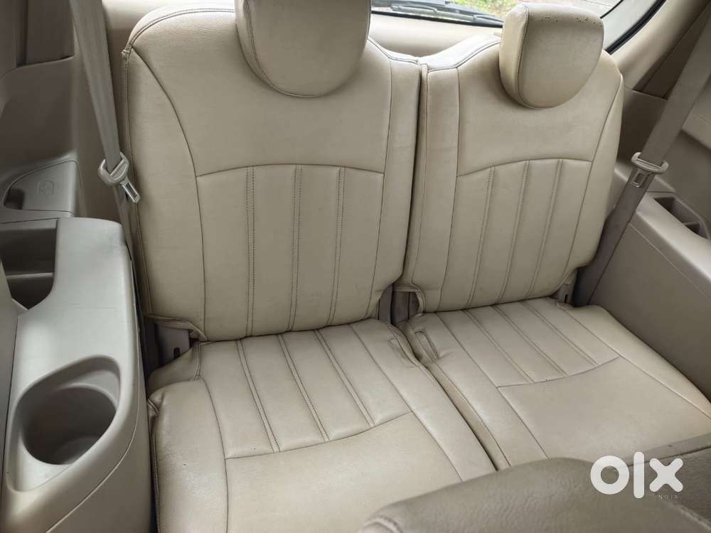 Maruti Suzuki Ertiga Maruti-suzuki-ertiga-zdi-plus, 2016