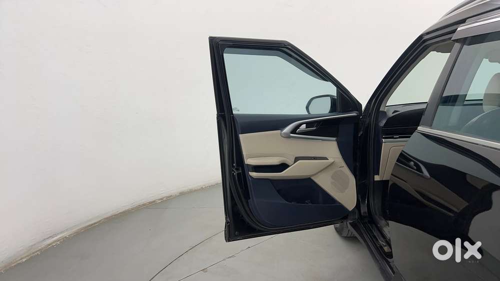 Kia Carens 1.5 Luxury Plus Diesel At 6 Str, 2022, Diesel
