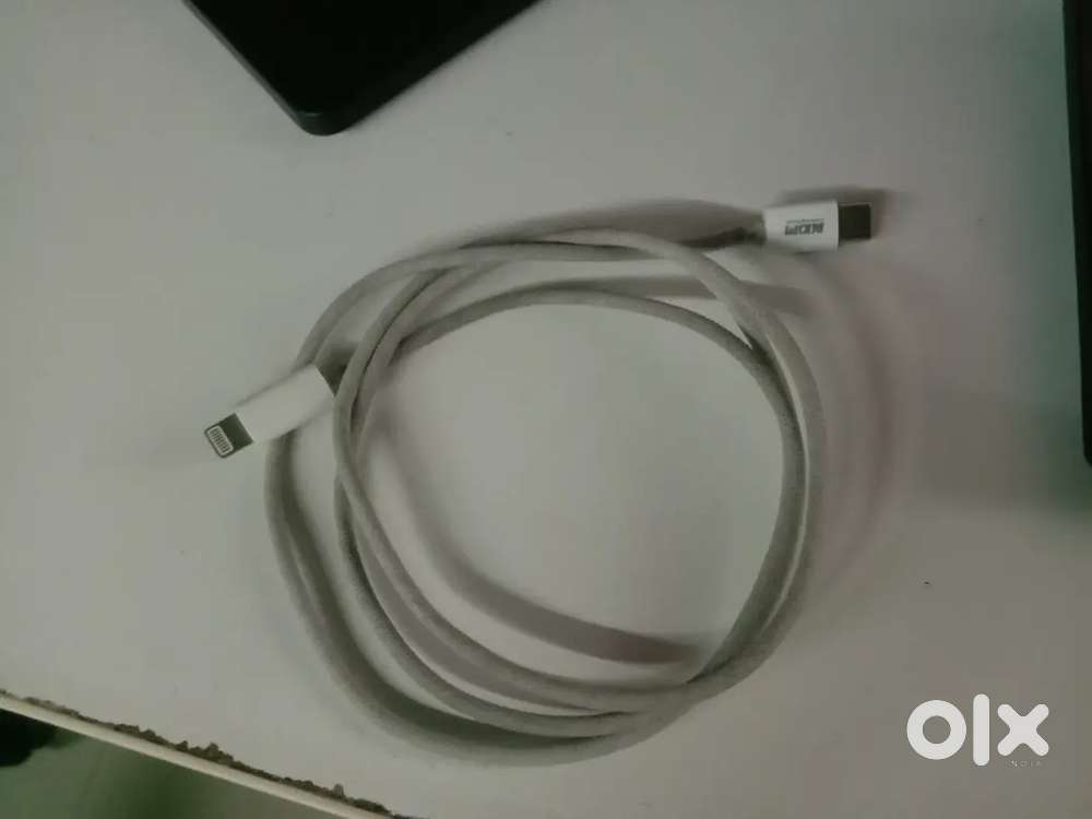 iPhone cable, usb
