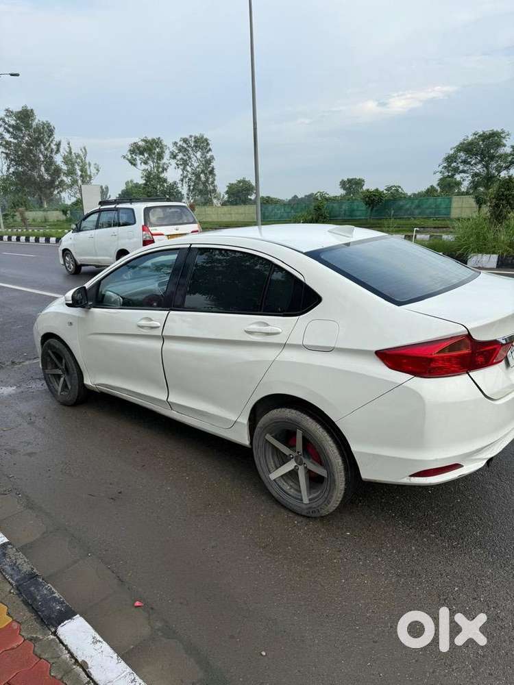 Honda City 2014 Diesel Well Maintained