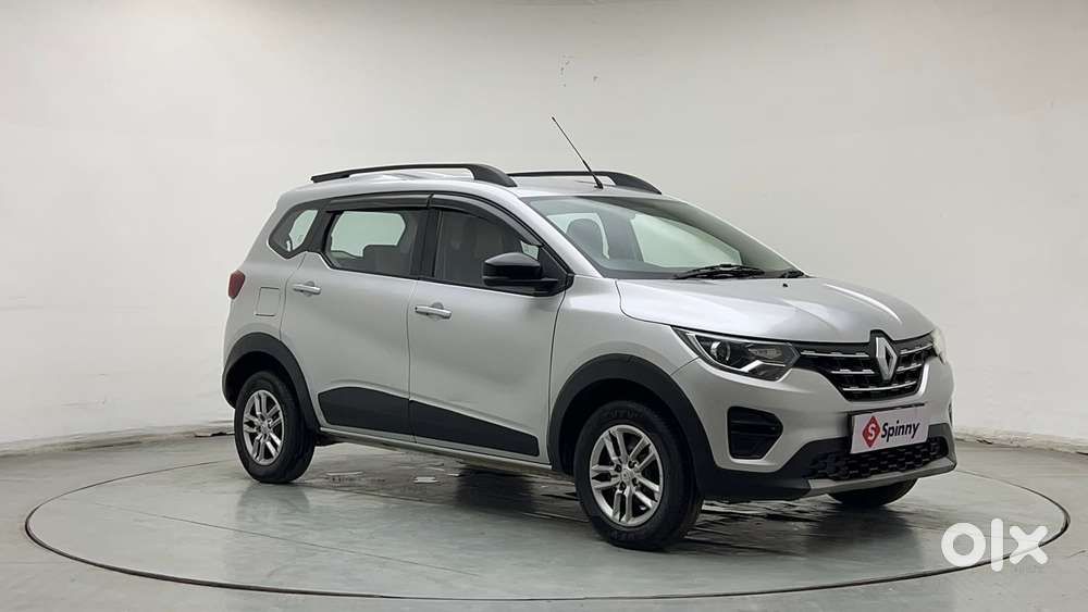 Renault Triber Rxt, 2022, Petrol