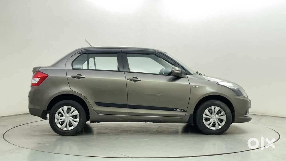 Maruti Suzuki Swift Dzire Amt Vxi, 2016, Petrol