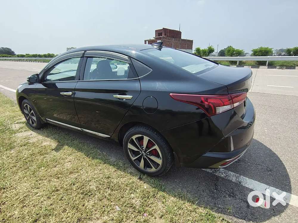 Hyundai Verna 1.5 Petrol 2022