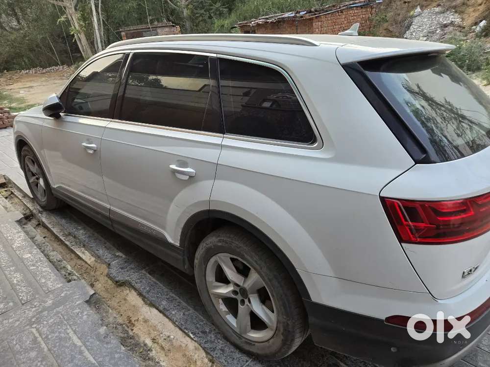 Audi Q7 At Best Price