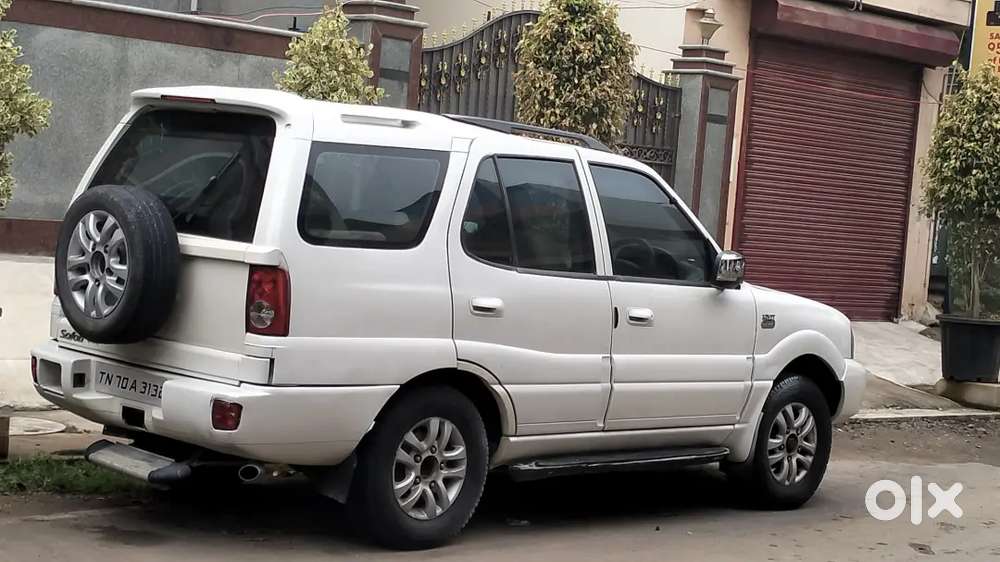 Tata Safari 2010