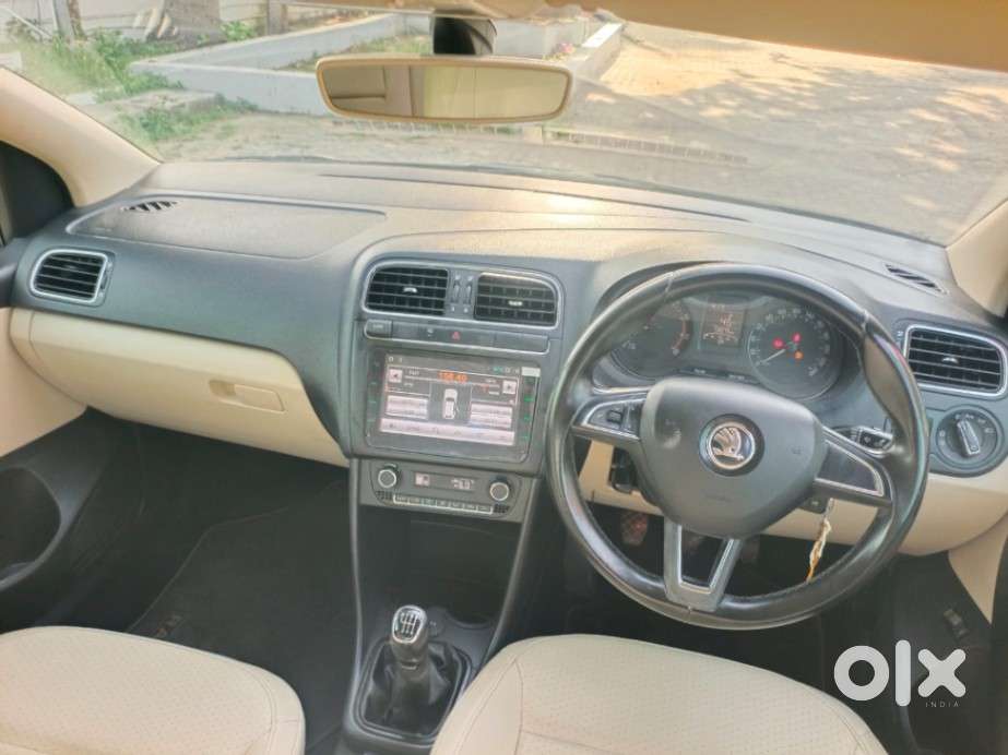 Skoda Rapid 1.2 Tsi, 2021, Petrol
