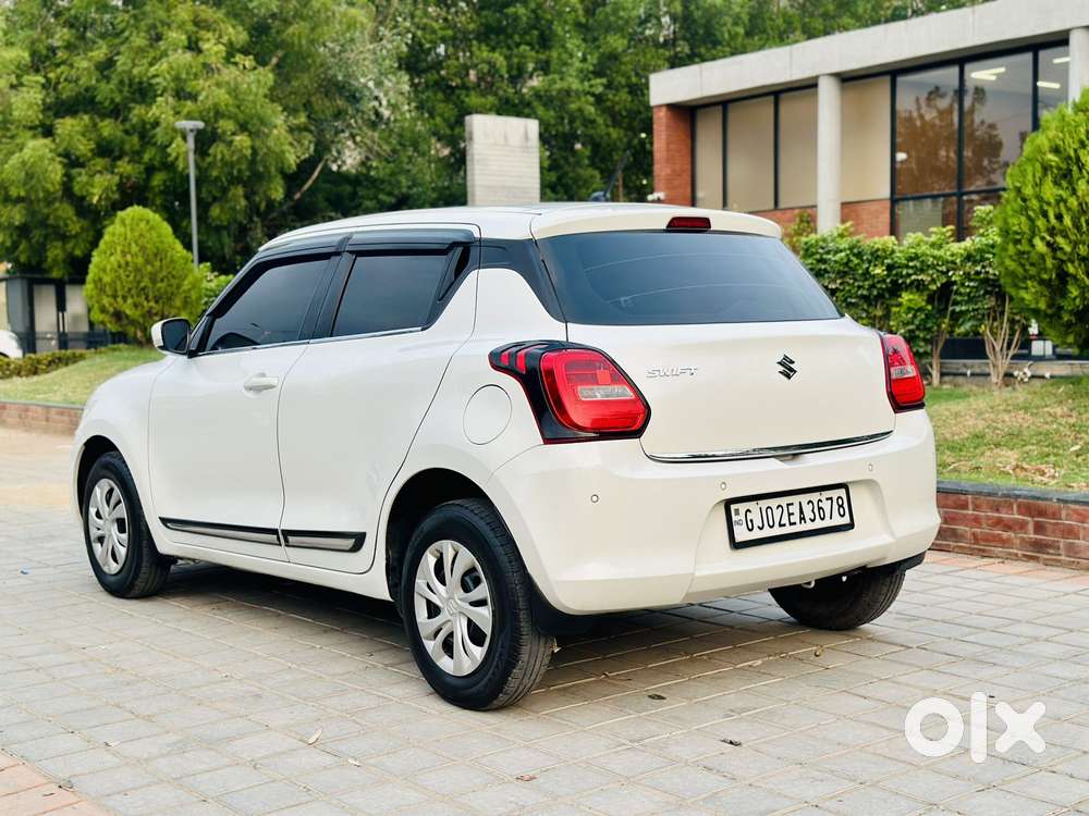 Maruti Suzuki Swift 1.2 Vxi (o), 2023, Petrol