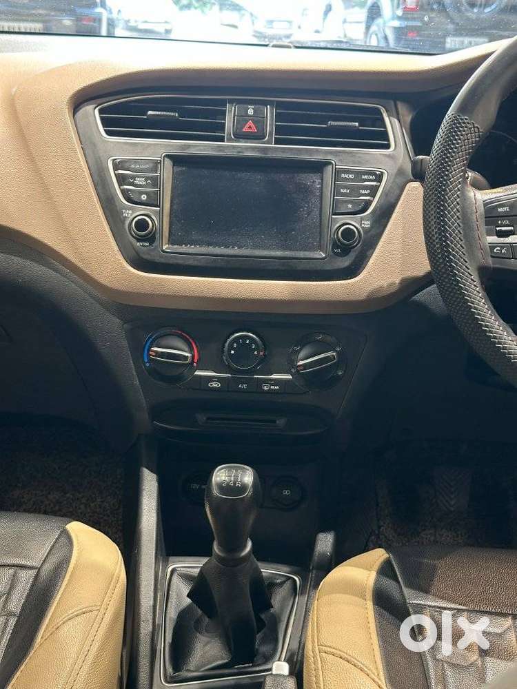 Hyundai I20 Sportz Plus, 2020, Petrol
