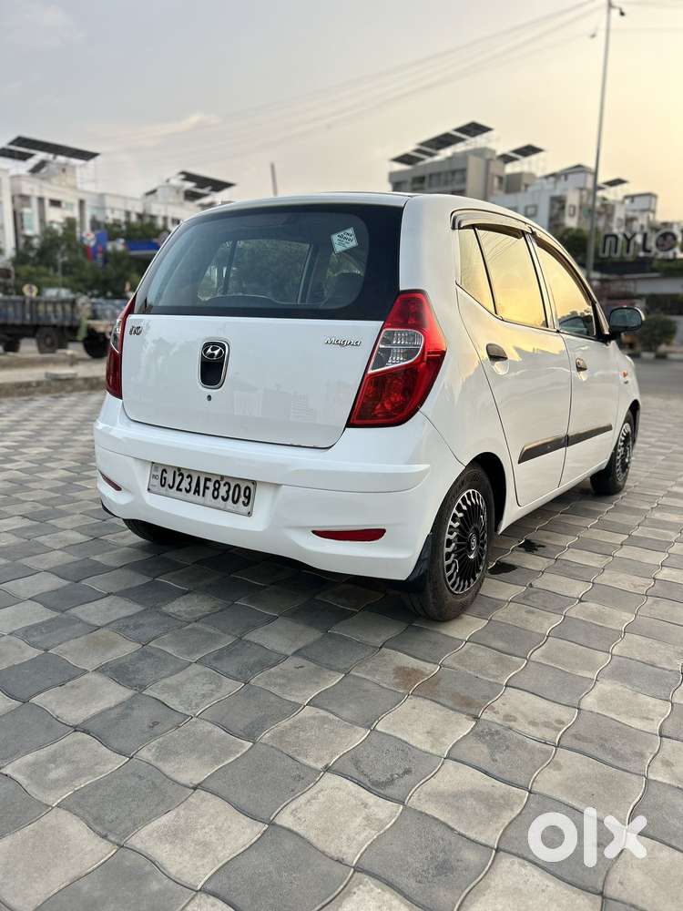 Hyundai I10 Magna 1.1l, 2014, Cng & Hybrids
